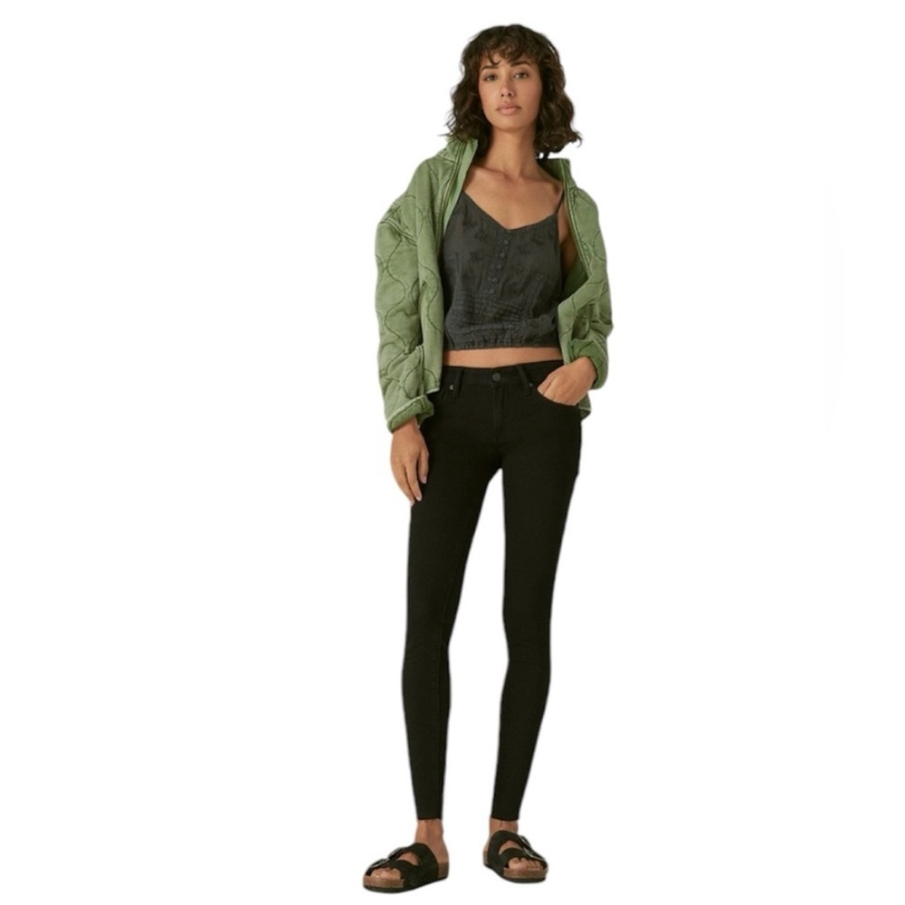 Lucky Brand Low Rise Lolita Skinny Black 4/27